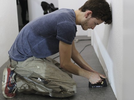 Резак для разделки шва GROOVE - работа вплотную к стене